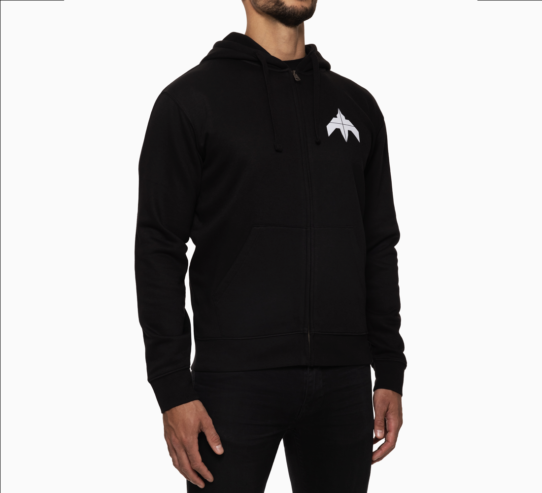 Hoodie_Archon_Black_Lifestyle_LF.png